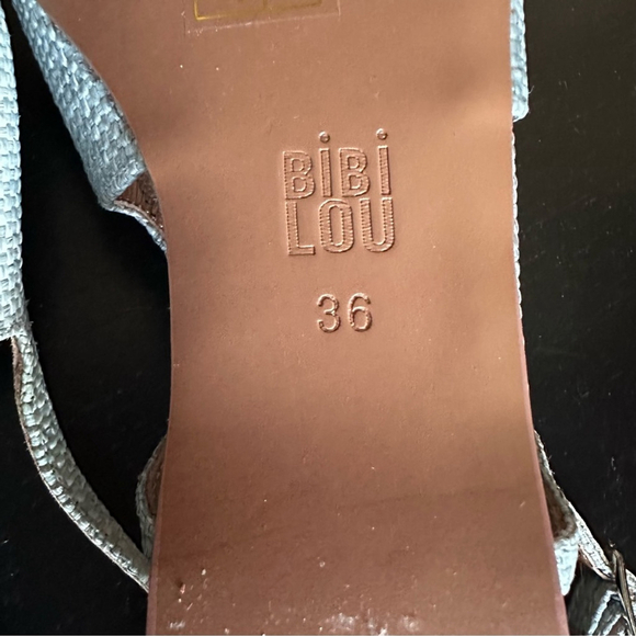 BIBI LOU ANTHROPOLOGIE Powder Blue Decollete Pointed toe slingback Sz 36 NWB - Picture 9 of 11